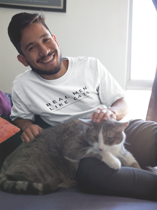 “Real Men Like Cats” Shirt - Unisex Short-Sleeve Jersey Tee